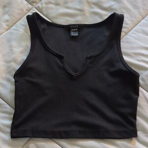 SHEIN Black Ribbed V-Neck Crop Tank Top - Size Small